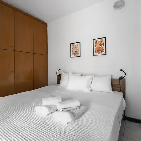 Holiday home #luxlikehome Summer Stories Siviri
