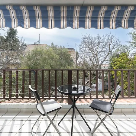Holiday home #luxlikehome Summer Stories